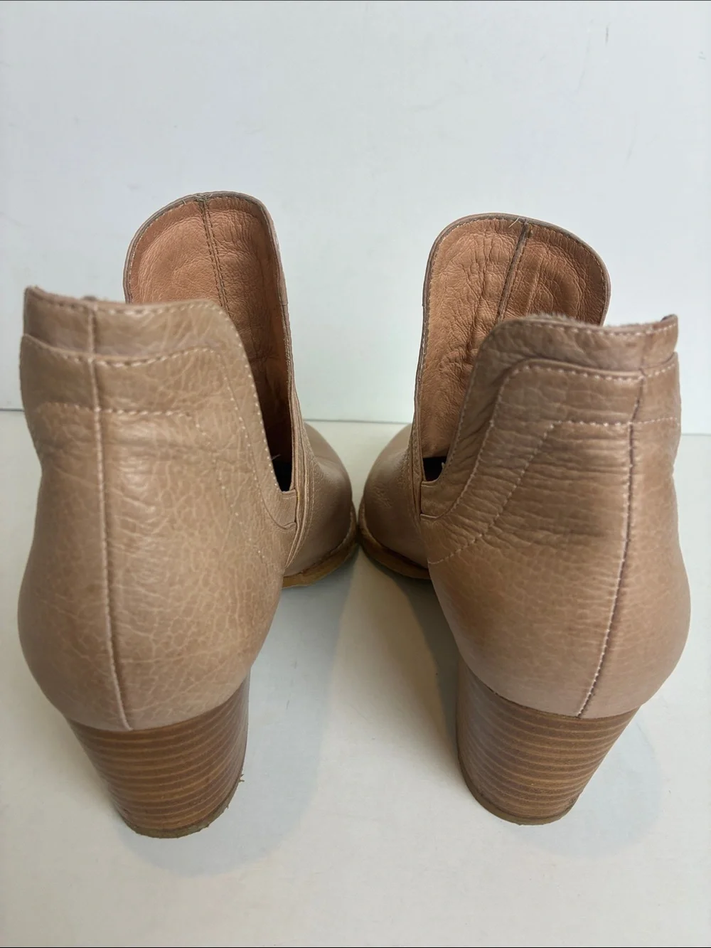Anthropologie Silent D Winifred Side-Cut Booties Light Brown Leather Women’s 39